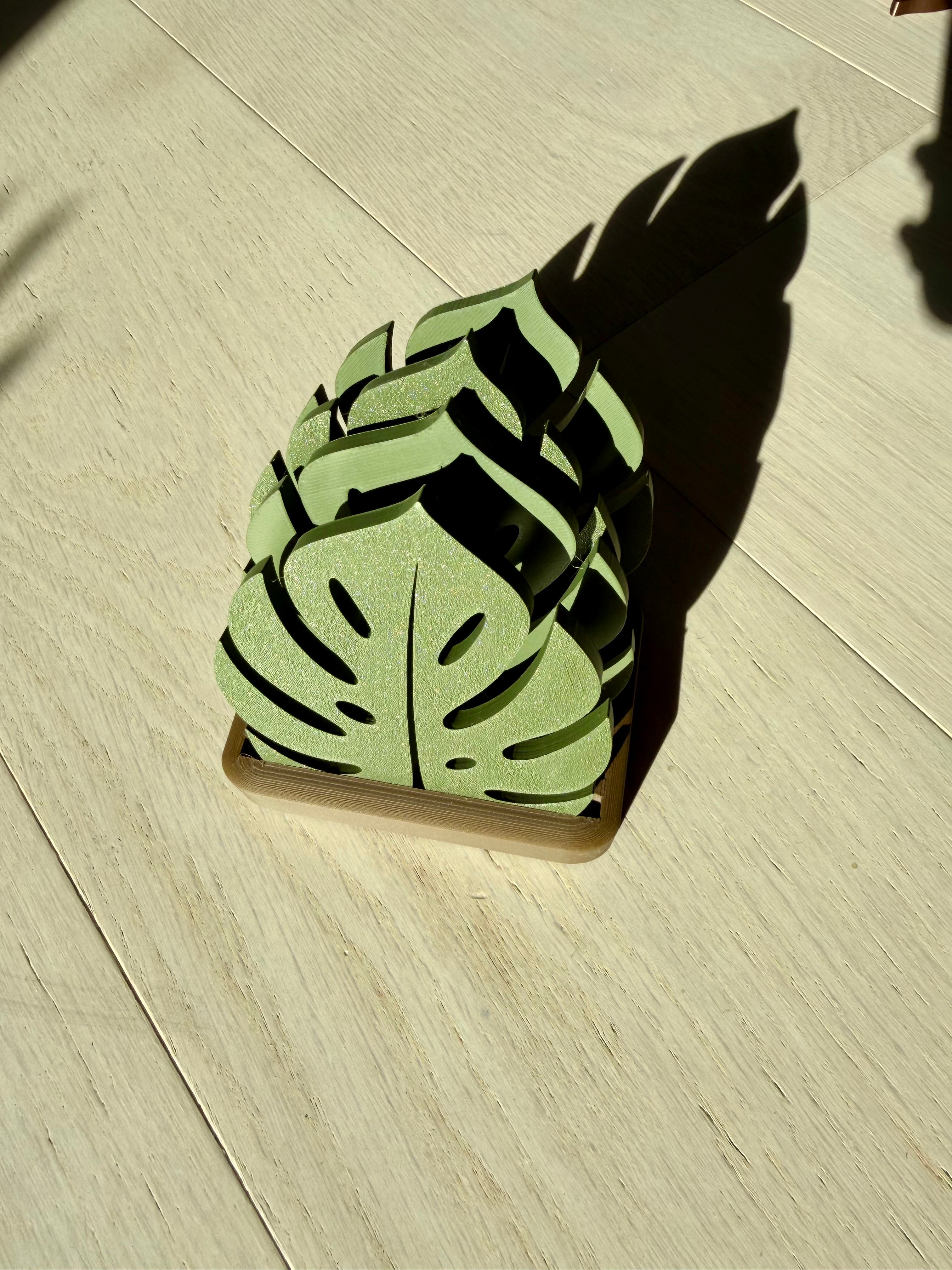 Monstera Leaf Coaster — Single or Set of 6 (Plant-Lover Drink Coasters) - Rich And Pour