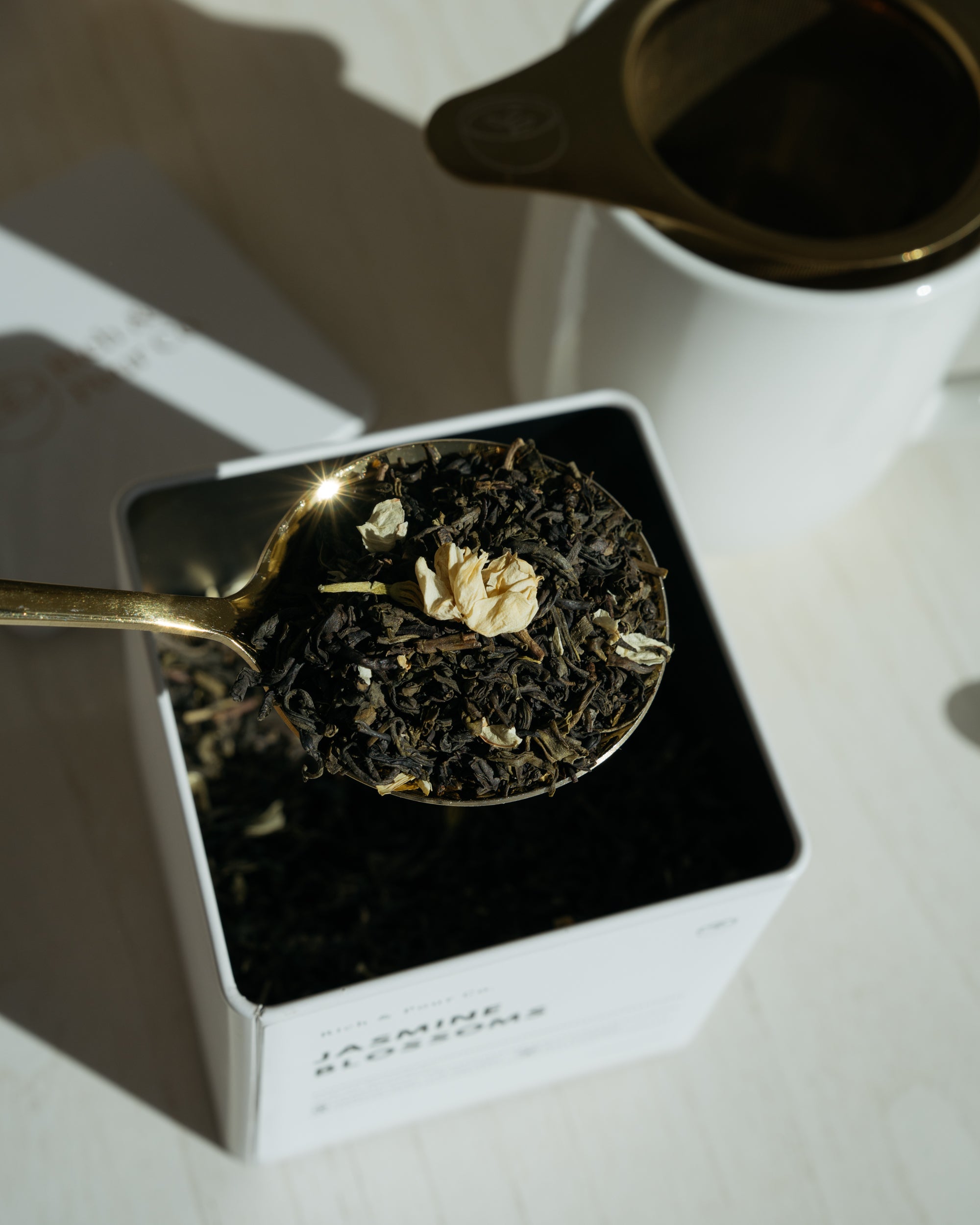 Jasmine Blossoms - Limited Edition - Rich And Pour