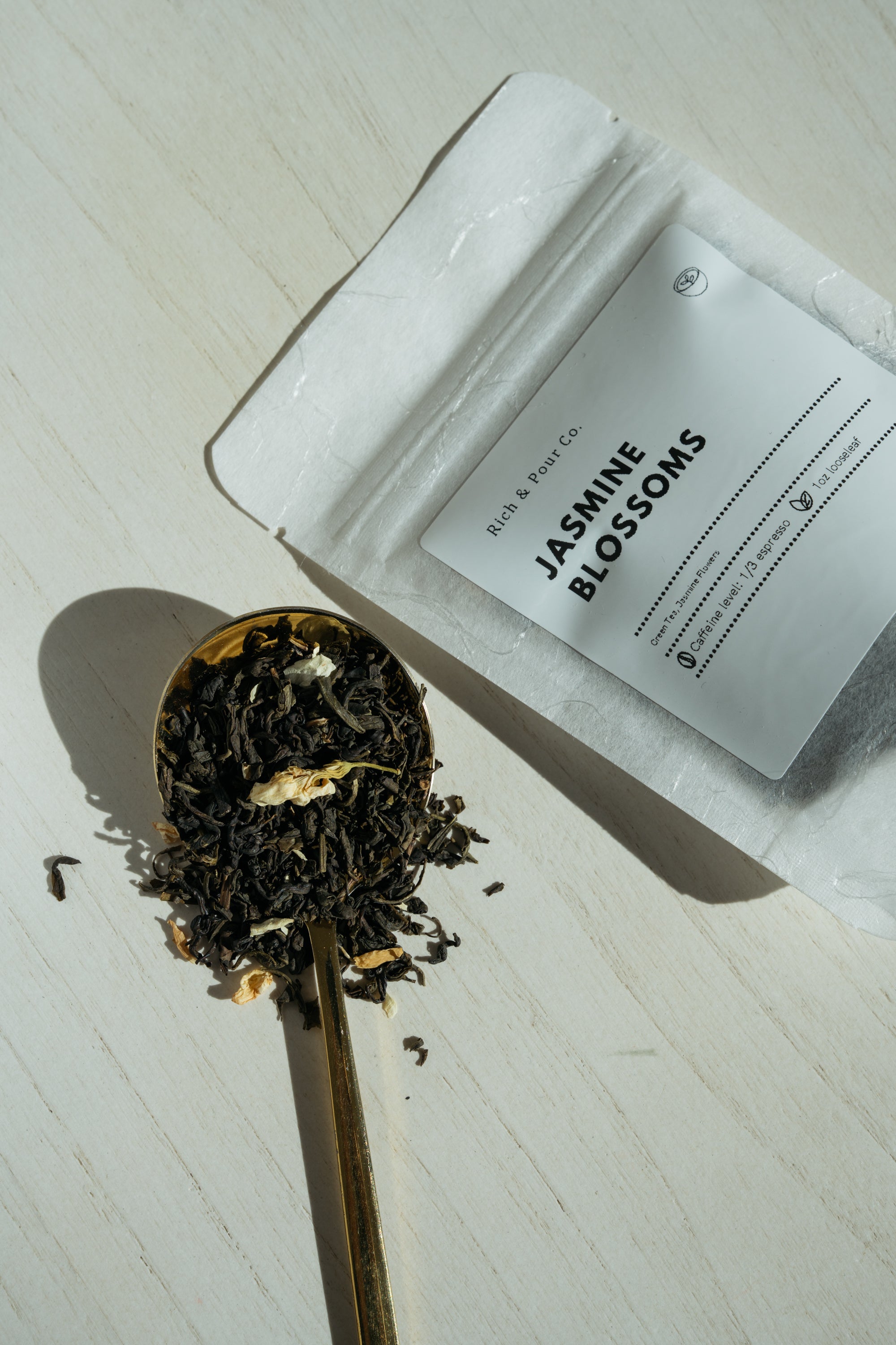 Jasmine Blossoms - Limited Edition - Rich And Pour