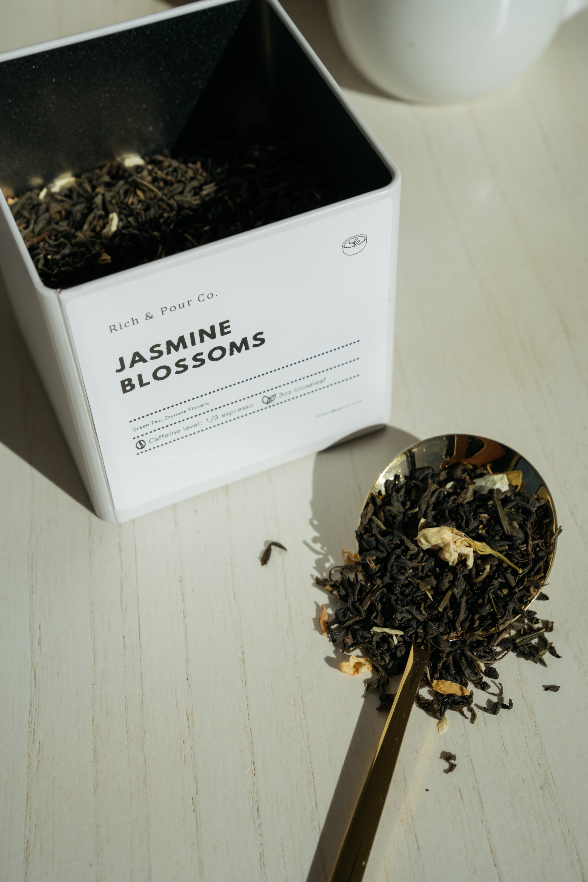 Jasmine Blossoms - Limited Edition - Rich And Pour