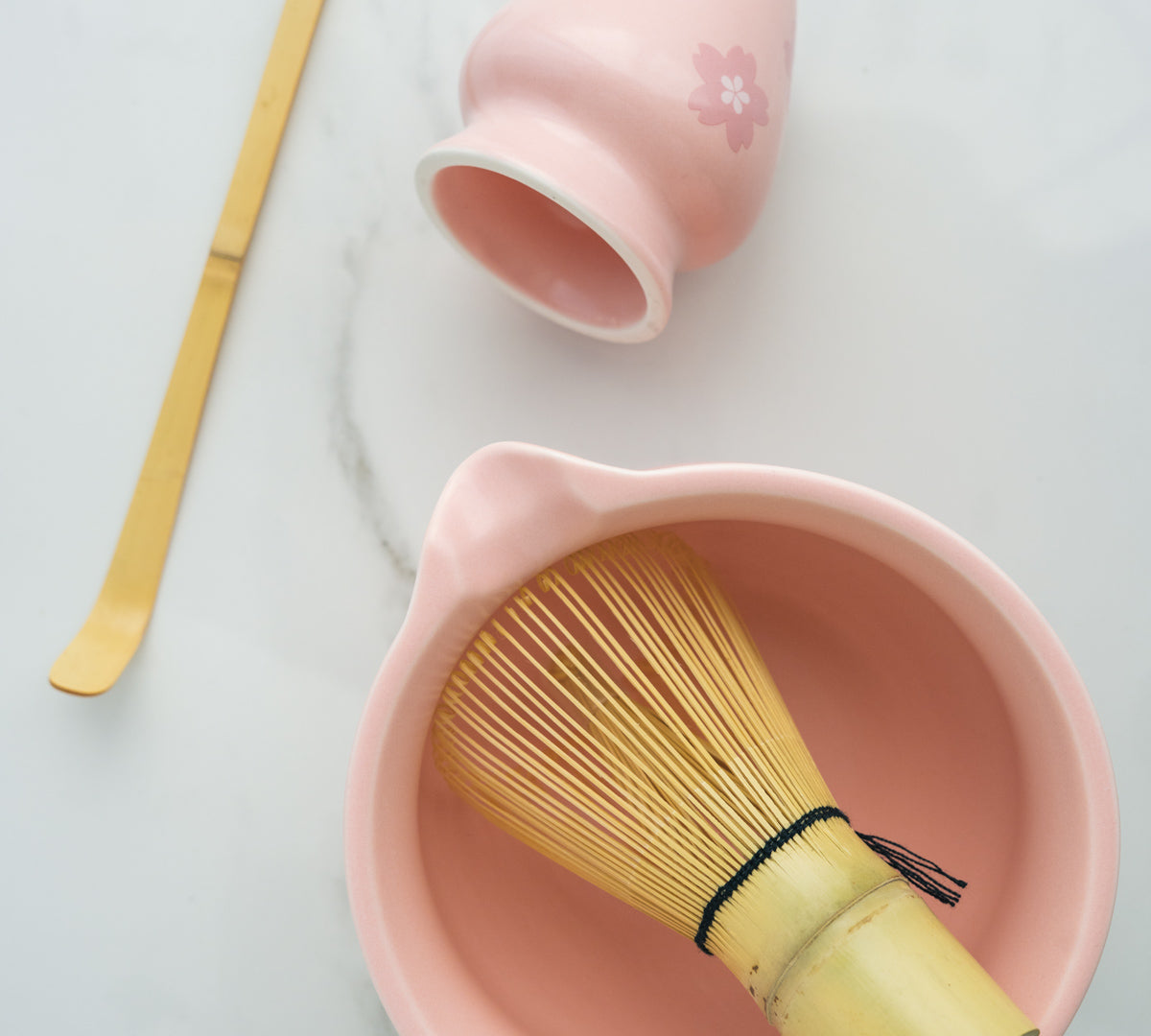 Matcha Tea Ceremony Set –  Pink Traditional Japanese Kit - Rich And Pour