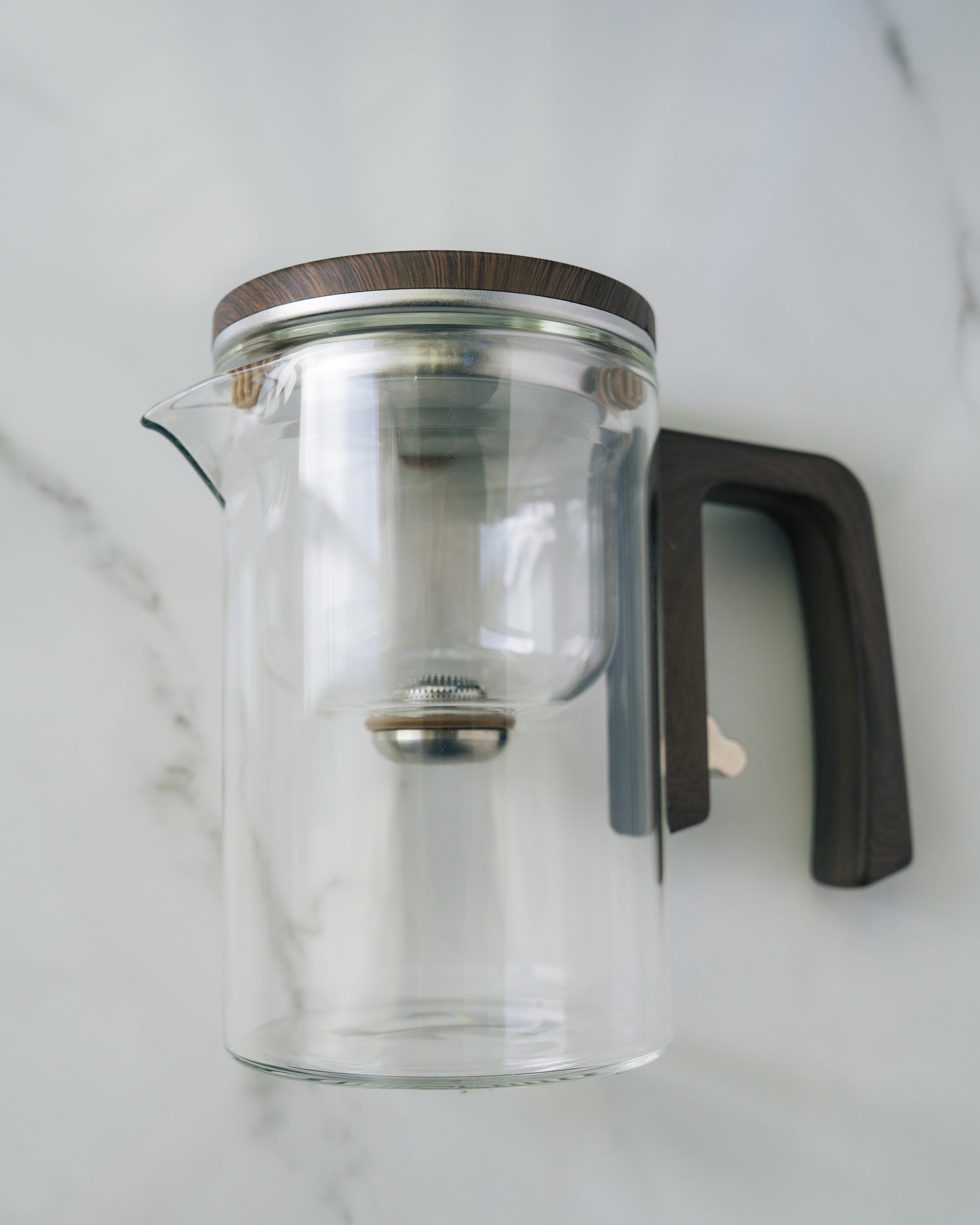 Magnetic Release Glass Teapot with Tea Infuser - Rich And Pour