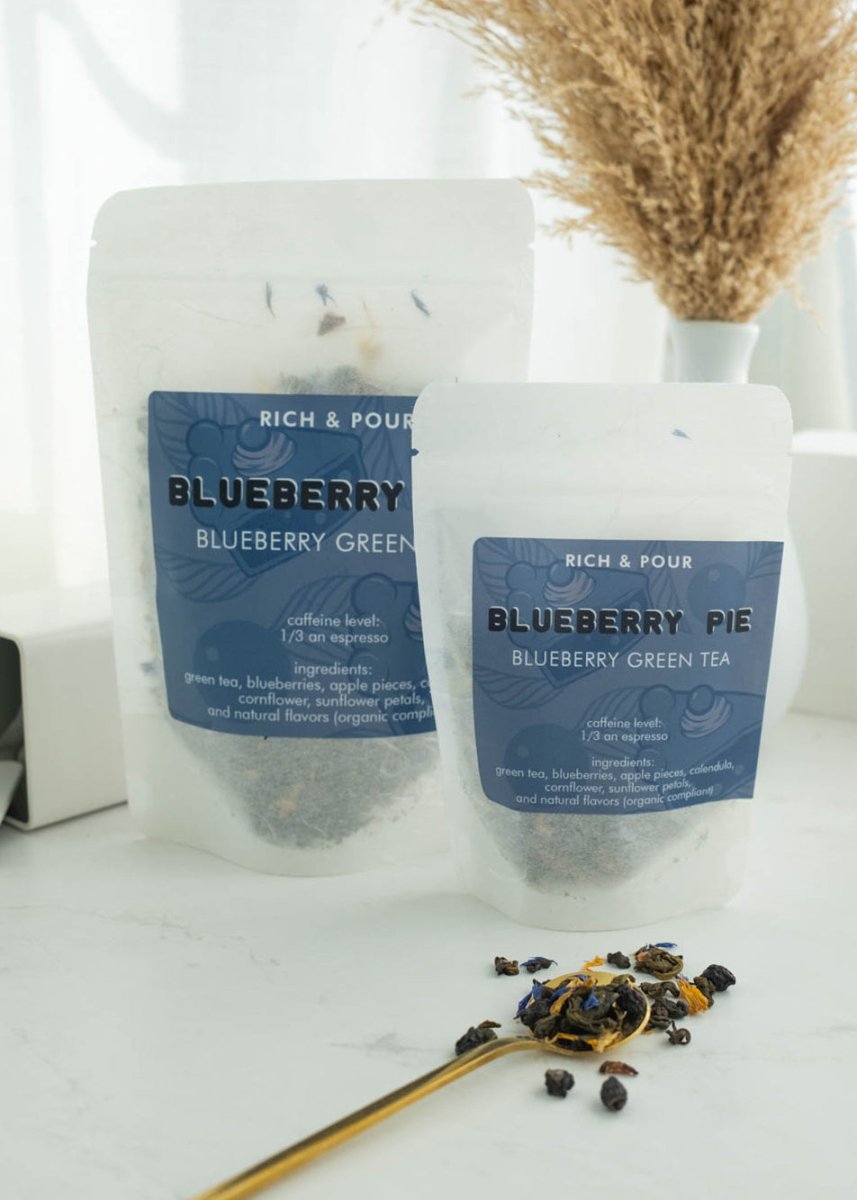 Blueberry Pie - Blueberry Green Tea Blend - Rich And Pour