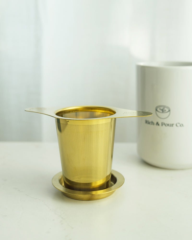 Stainless Steel Tea Infuser Mesh Strainer for Loose Leaf Tea - Rich And Pour