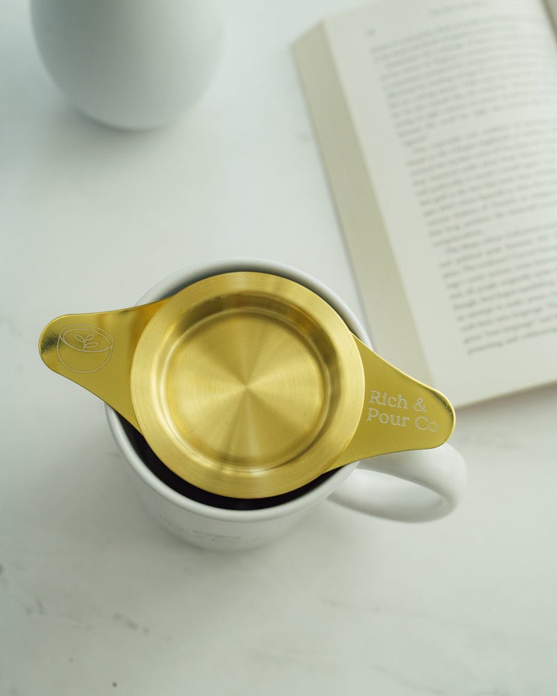 Stainless Steel Tea Infuser Mesh Strainer for Loose Leaf Tea - Rich And Pour